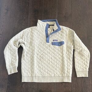 Patagonia Cream and Blue Quilted Men's Crewneck Sweater
